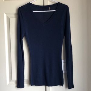 Elie Tahari sweater